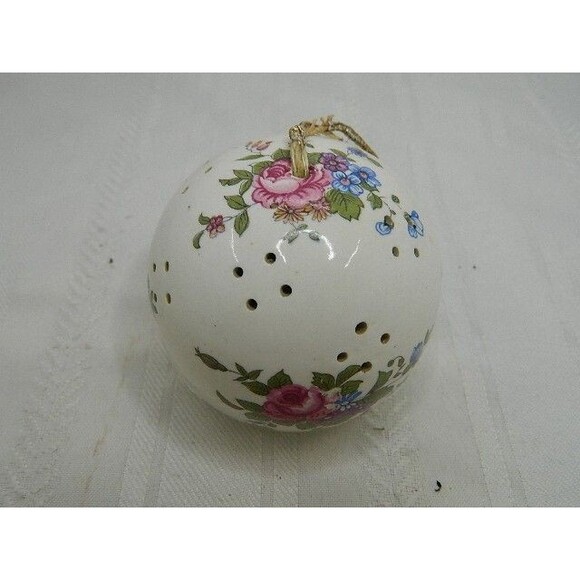 Vintage Porcelain Pomander Potpourri Ball Scent Diffuser Pink/Blue Floral Japan - Picture 2 of 6